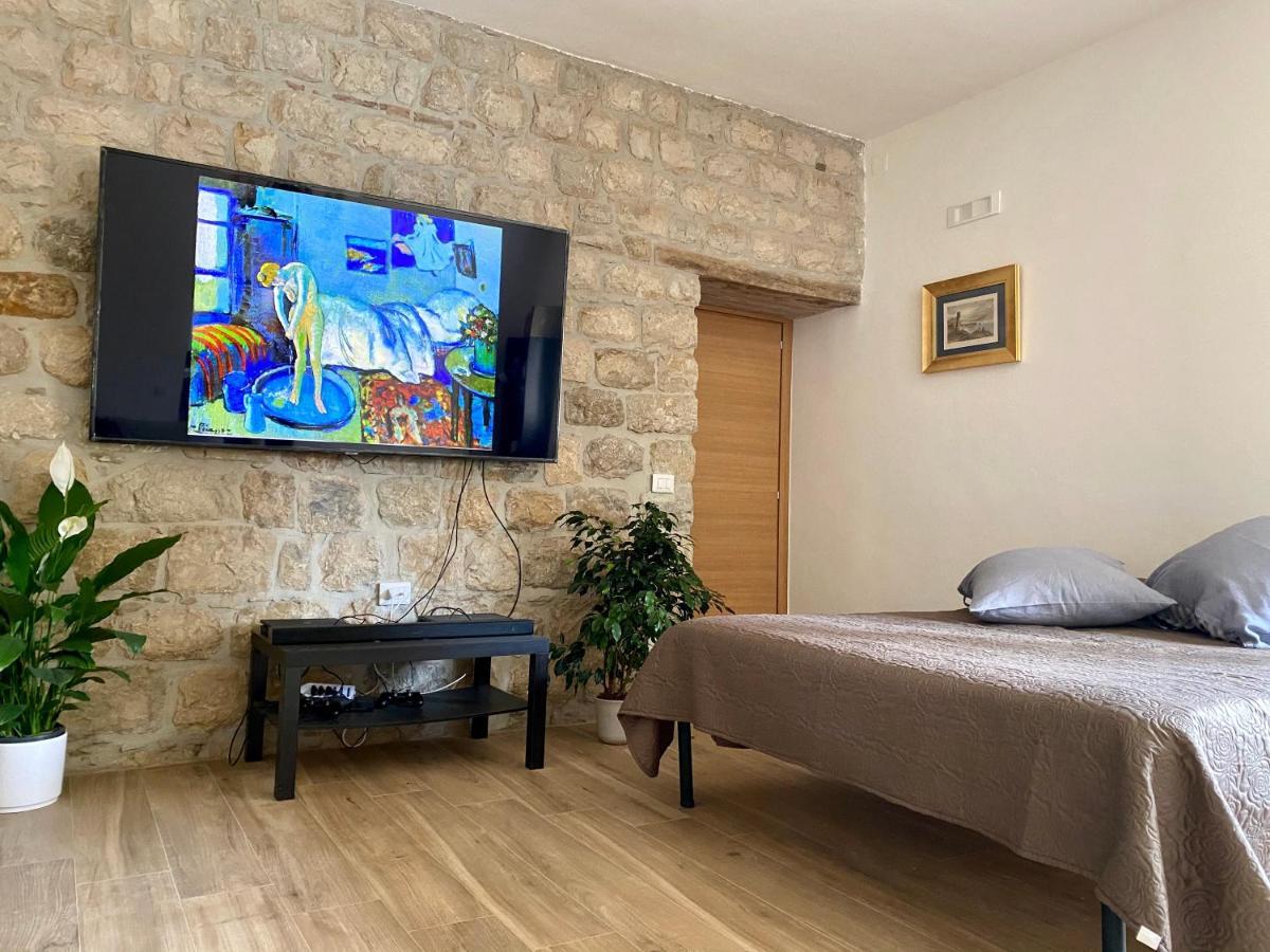 Bombrelais Bed & Breakfast Apice Bagian luar foto