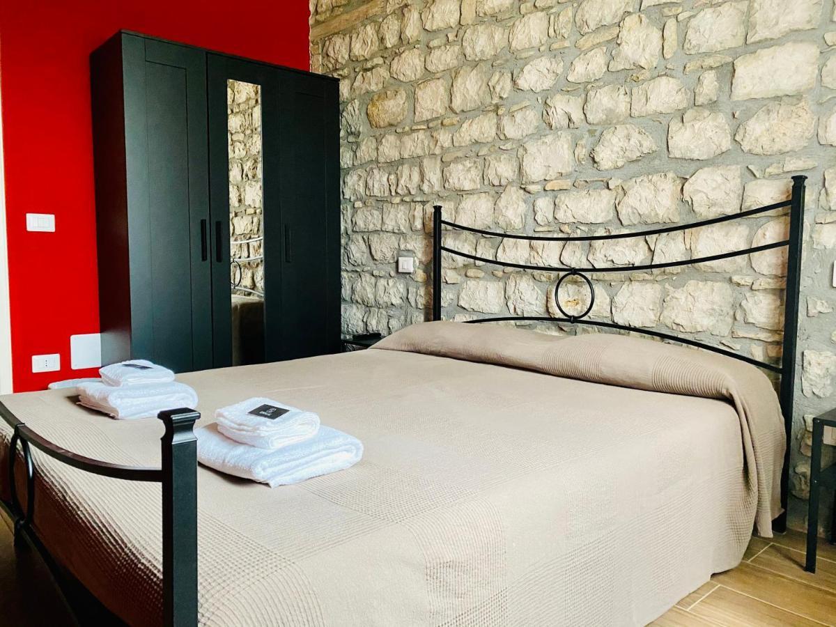 Bombrelais Bed & Breakfast Apice Bagian luar foto