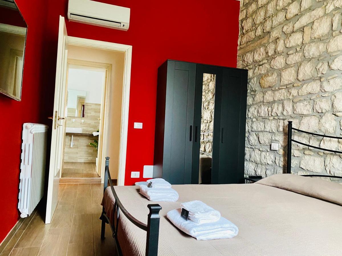 Bombrelais Bed & Breakfast Apice Bagian luar foto