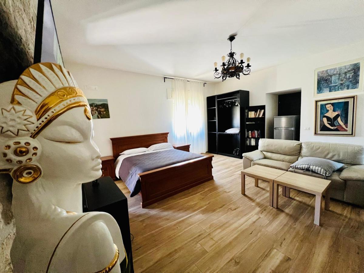 Bombrelais Bed & Breakfast Apice Bagian luar foto