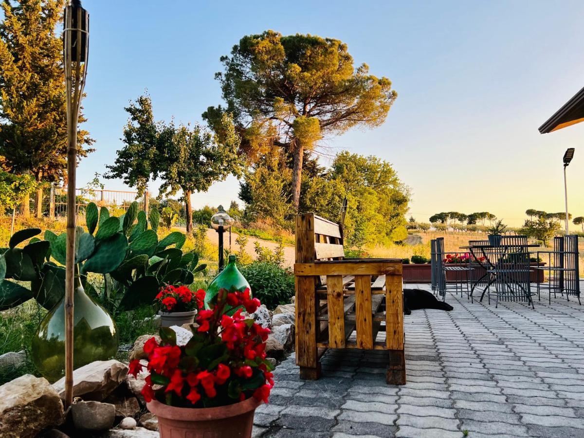 Bombrelais Bed & Breakfast Apice Bagian luar foto