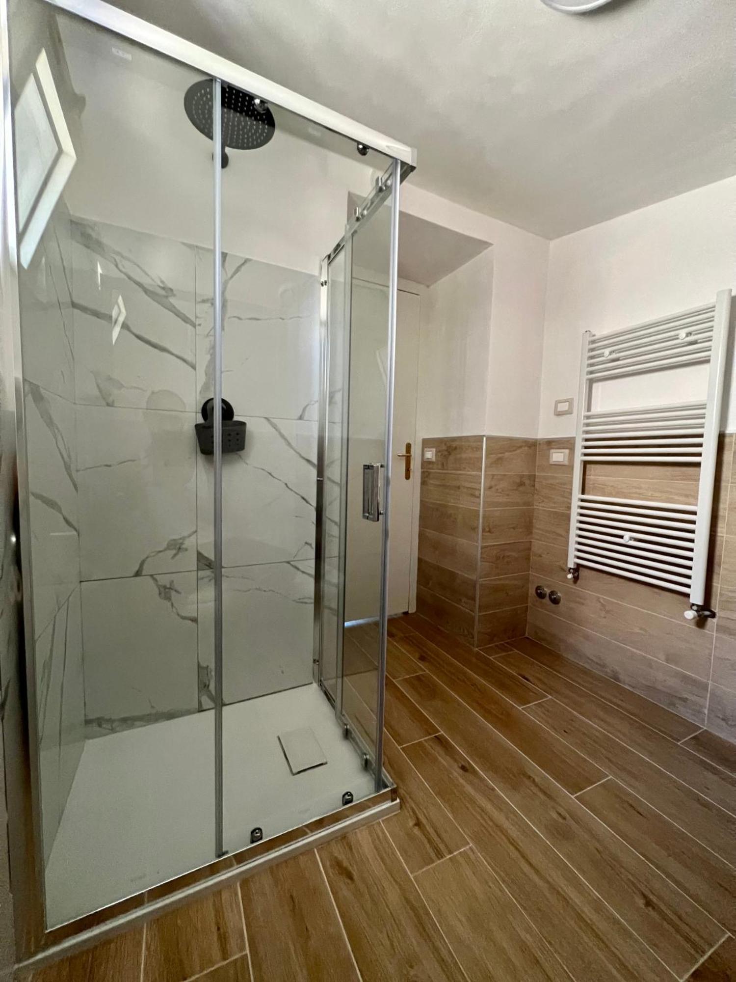 Bombrelais Bed & Breakfast Apice Bagian luar foto