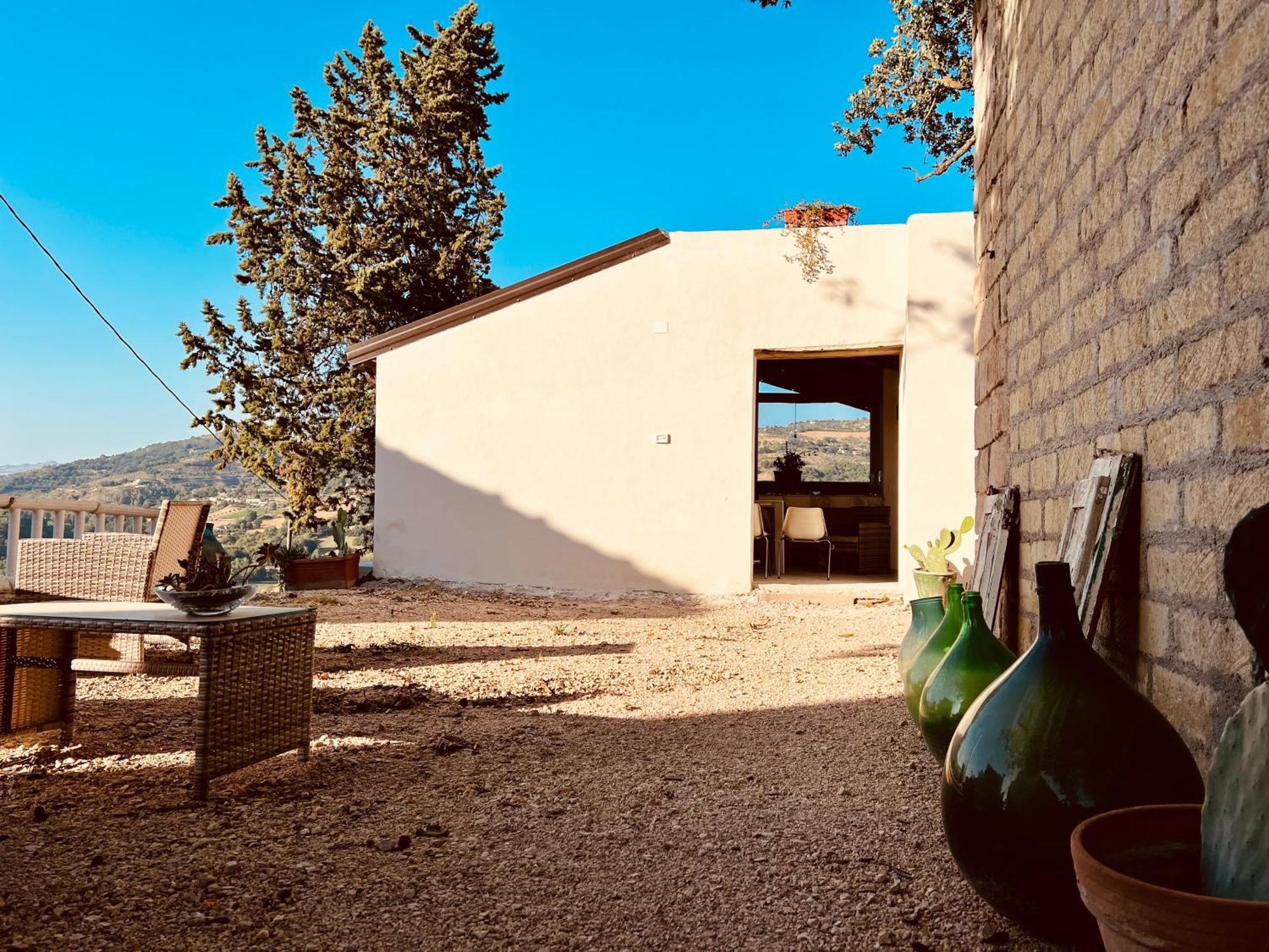 Bombrelais Bed & Breakfast Apice Bagian luar foto